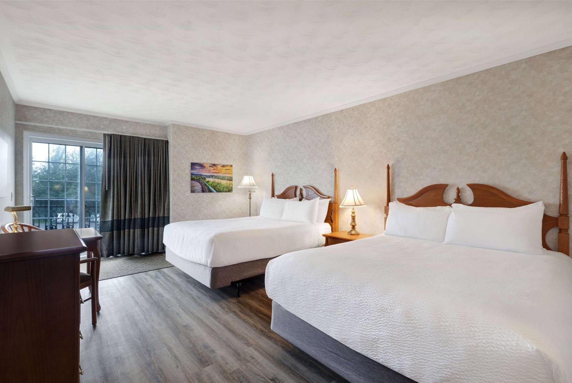 Days Inn By Wyndham אדמונדסטון מראה חיצוני תמונה