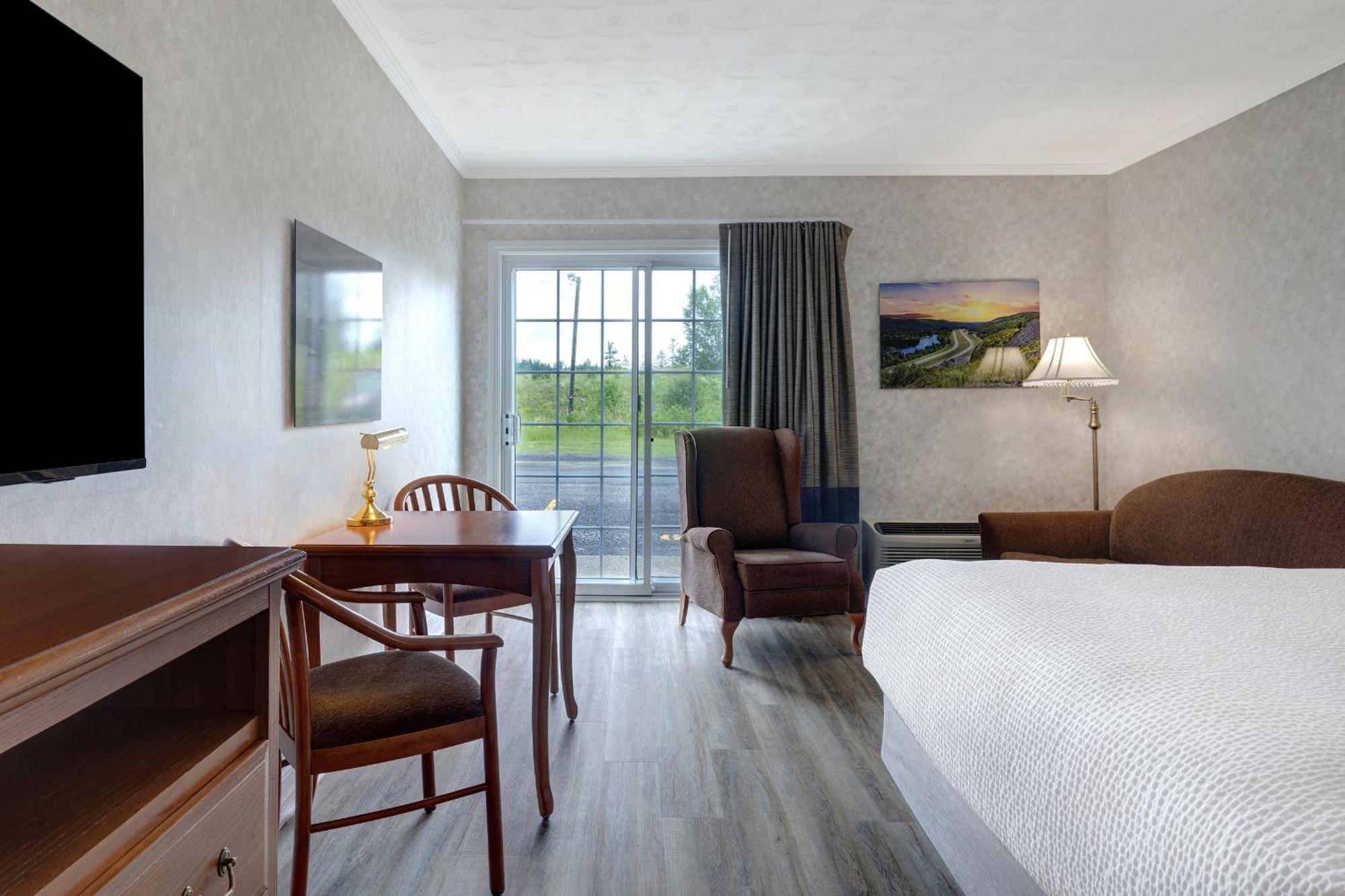Days Inn By Wyndham אדמונדסטון מראה חיצוני תמונה