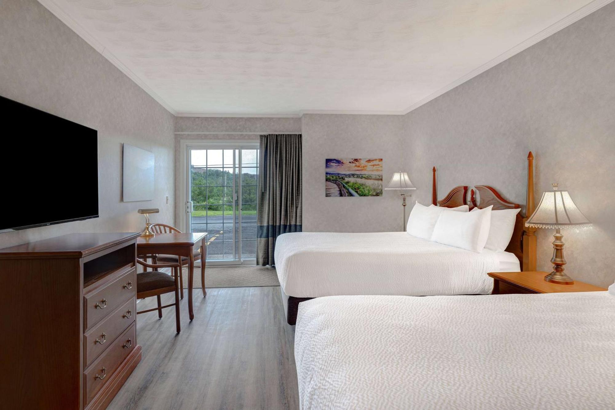 Days Inn By Wyndham אדמונדסטון מראה חיצוני תמונה